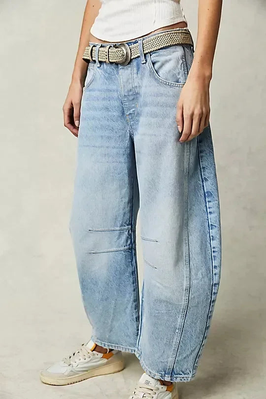 Loose Mid-Waist Jeans