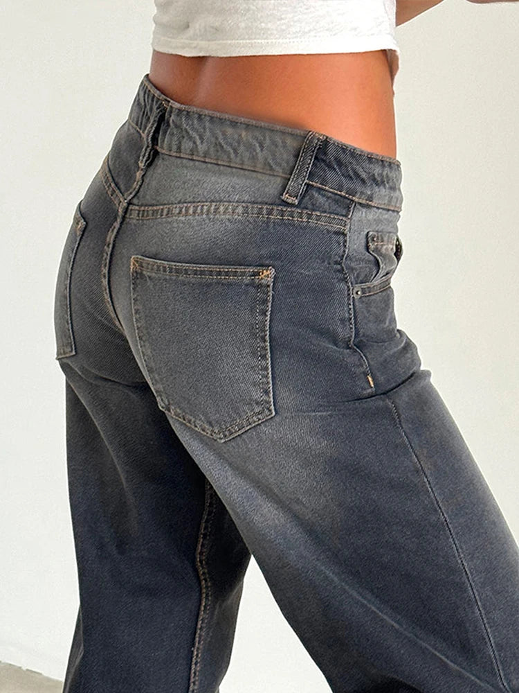 High-Waist Jeans