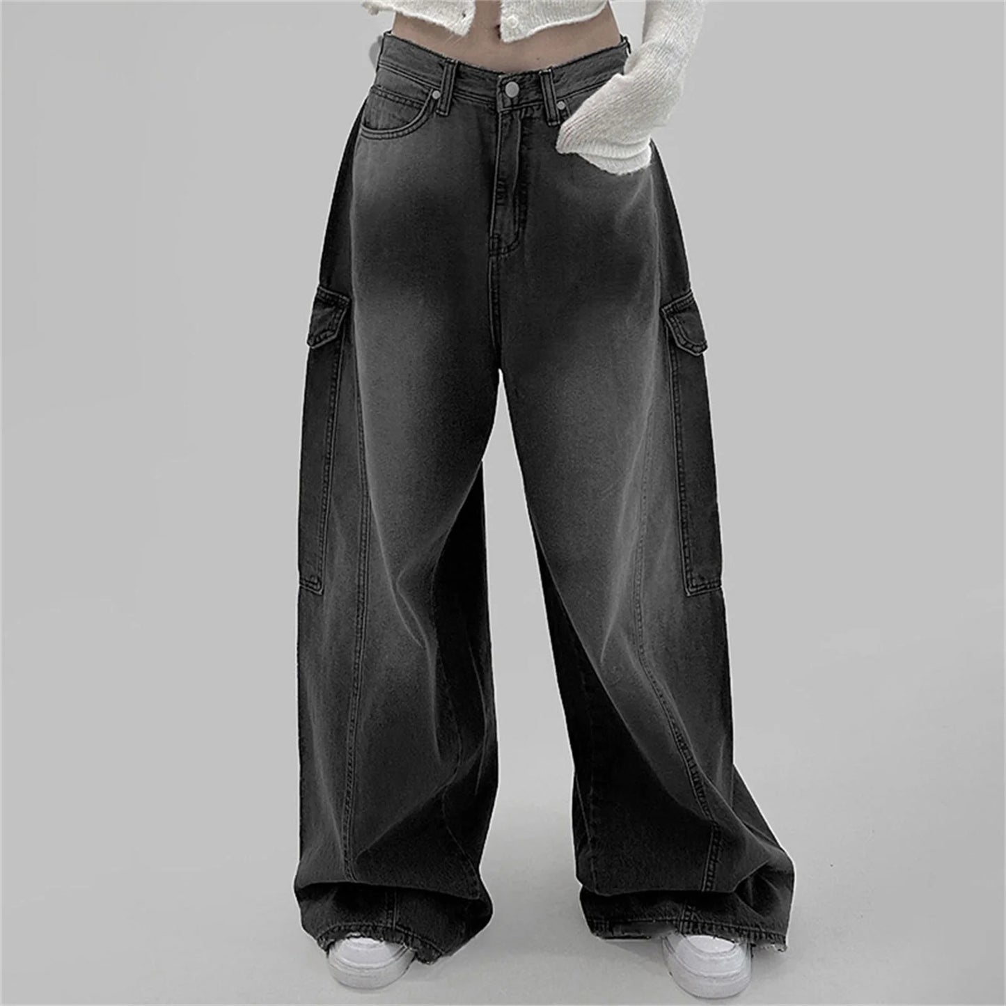 Oversized Black Cargo Jeans