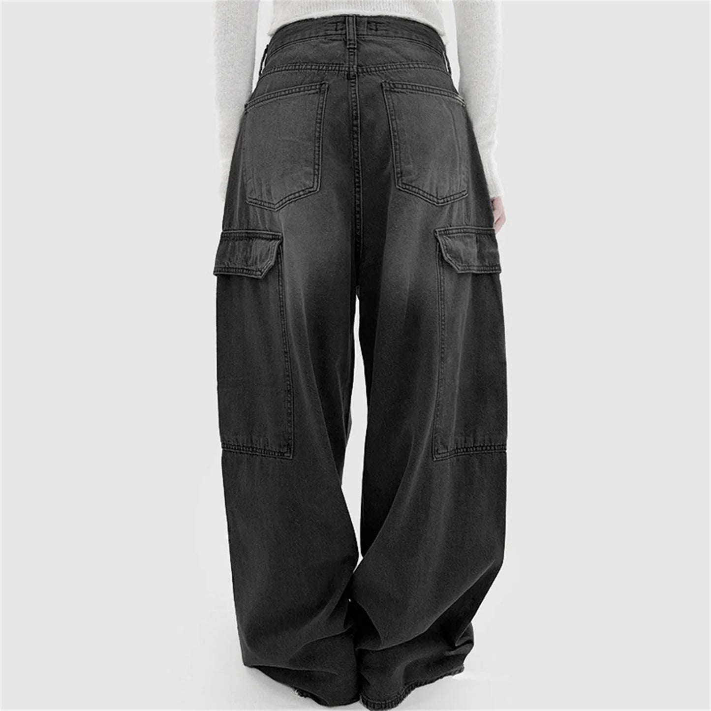 Oversized Black Cargo Jeans